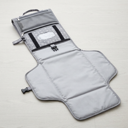 🍼 Parent Must-Have | Waterproof Travel Changing Pad | On-The-Go Nursery Essential | New Mom Gift | Foldable Organizer Design